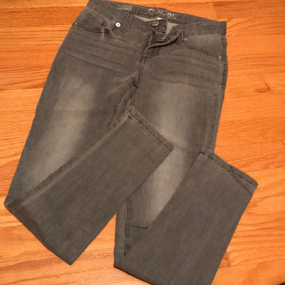 Grey skinny jeans